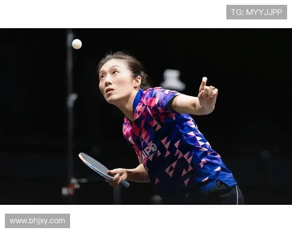 世界网球锦标赛激战正酣 新星崛起老将退场引发热议