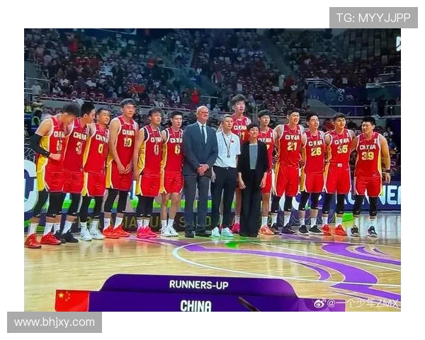 中国男篮逆袭击败澳大利亚，成功晋级亚锦赛决赛演绎惊心动魄一战