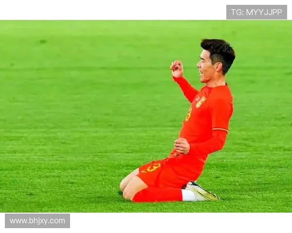 国足热身赛再掀高潮年轻球员闪耀全场展现中国足球新希望