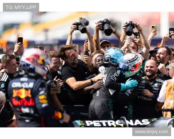 F1新赛季揭幕在即车队升级与车手格局引发全球关注激烈竞争前景