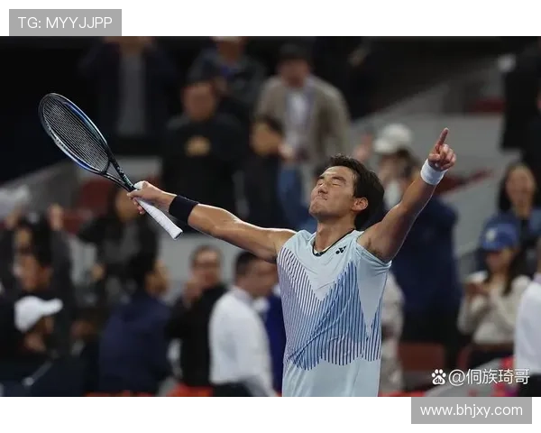 新赛季网球巡回赛开幕名将回归新星崛起引发全球关注多项纪录或被刷新